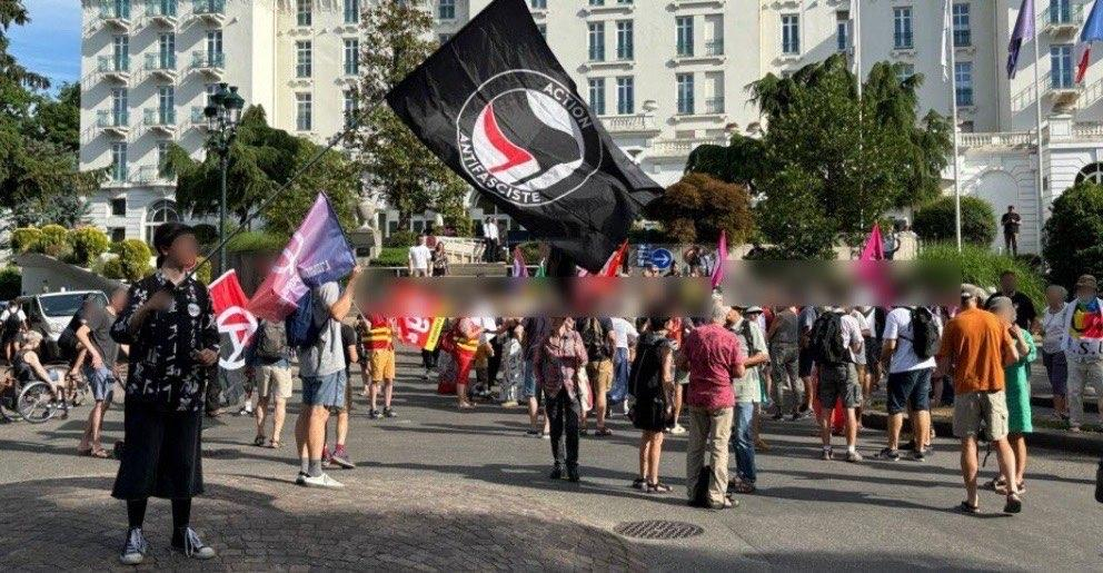 Plus de 150 personnes à Annecy contre les Nuits du bien commun de la galaxie Stérin